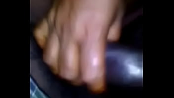 Istri Desi Yang Menggairahkan