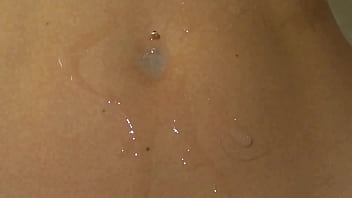 Goyang Perut Yang Menggoda