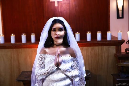 Malaikat Terbakar – Jane Wilde Berubah Jadi Succubus Yang Menggoda – Bagian Ketiga