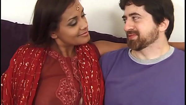 Istri Selingkuh Shriya Bibi Dihardik Oleh Kakak Tiri Dan Temannya – Audio Hindi Jernih