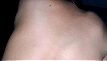 Ibu Temanku Diam-diam Meminjamkanku Untuk Kusedot Saat Suaminya Tak Tahu