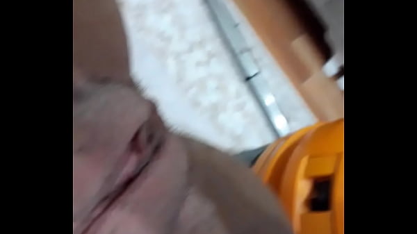 Menggoda Diri Sendiri Hingga Klimaks