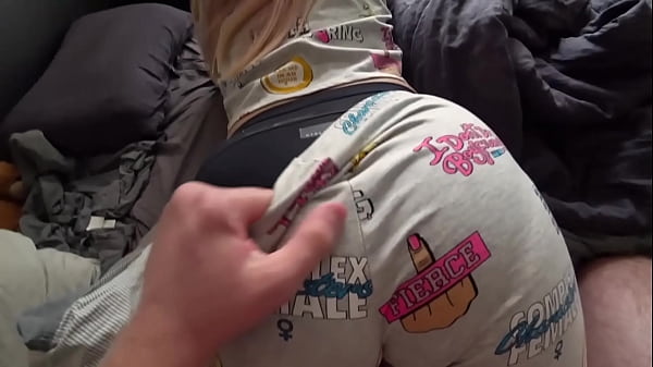 Kakak Tiri Main Brawl Stars Sambil Digoyang Hingga Klimaks