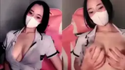 Mey Remes Payudara Besar Di Live Streaming Jam 7