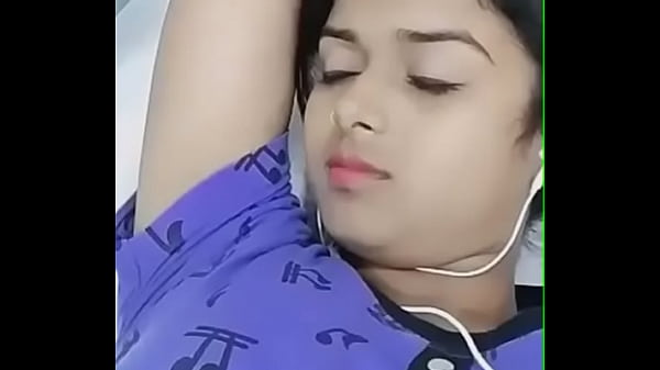 Video Panas Cewek Desi Ngentot