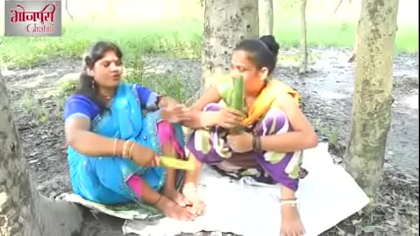 गाँव की महिलाएं अपनी प्यास बुझाने के लिए क्या चीज़ अपने अंतरंग स्थान में डालती हैं, खुद ही बता रही हैं
