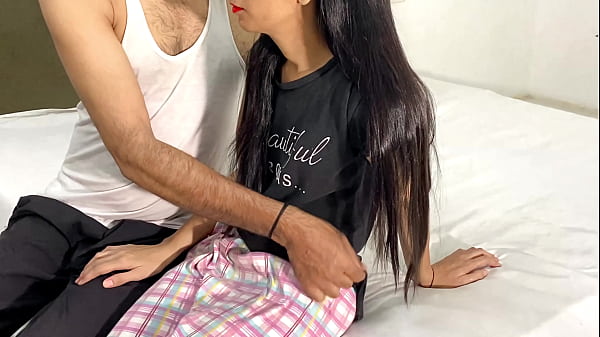 Gadis Desa Seksi Dengan Memek Ketat Dan Om Berkontol Besar Video Panas