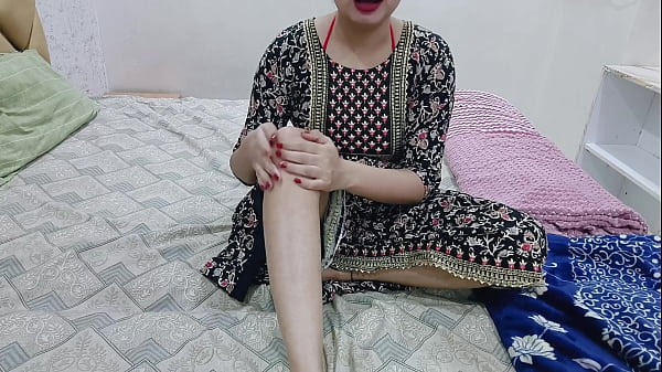 Malam Sunyi, Kakak Tiriku Sendirian Di Kamar, Aku Ikut Masuk Dan Meraba-raba Kemaluanku