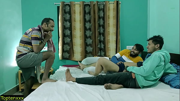 Tiga Pacar Ngentot Bareng Cewek Selingkuh! Empat Sekawan Main Seru Gaya India.