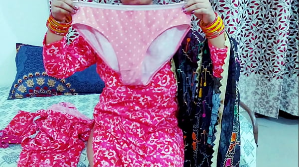 Gadis Benggala Polos Digituh Oleh Pria Tak Dikenal – Cerita Mesum Hindi
