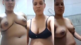 Wanita India Rekam Video Telanjang Buat Selingkuhan