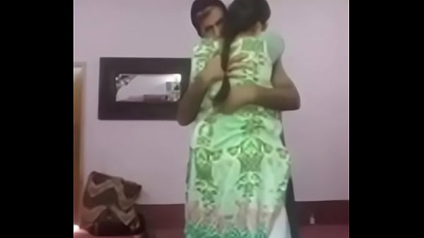 Pasangan Desi Lagi Seru-serunya Di Kamar, Bikin Suasana Makin Panas.