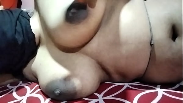 Mallu Indian Bhabh Yang Bikin Ngilu, Dada Montoknya Bikin Pengen Ngerasain