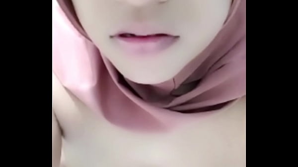 Vc-an Sama Selingkuhan, Mumpung Suami Lagi Kosong Di Rumah, Enak Banget Main-main Sambil Gelap-gelapan