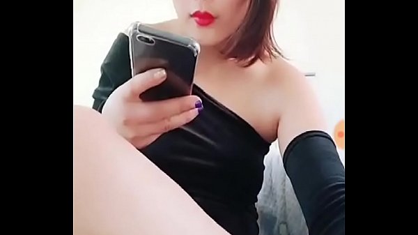 Mainin Goyang Goyang Live, Bikin Pengen Colok Colok