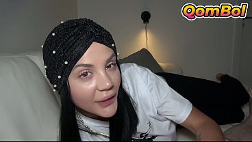 Ngentot Liar Bareng Mbak Tiriku Berjilbab Turki, Elnaz