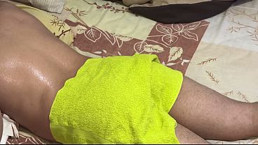 Mertua Montok Bantu Mantu, Pijat Berubah Jadi Main Belakang.