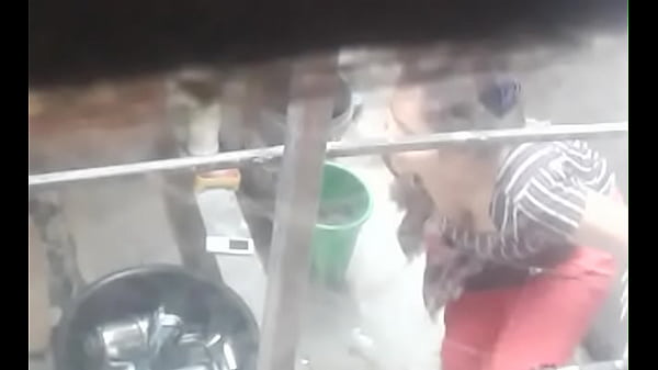 20180319 Jam 2 Siang, Momen Panas Yang Bikin Ngilu, Pasangan Mulai Main-main Di Ranjang.