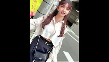 Goyangin Majalah, Setengah Filipino Jepang, 18 Tahun, Siap Digodain.