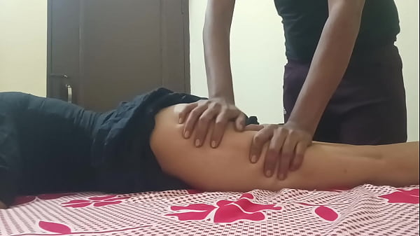 Cewek India Desi Digenjot Pacar, Suara Hindi Jelas Bikin Makin Panas.