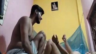 Cewek Gendut Kakak Tiri Digoblok Habis-habisan Di Chuda Chudi Bangla