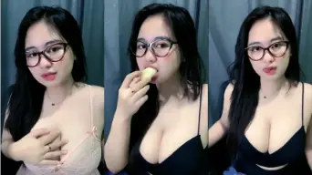 Imeyldaa Si Host Cantik Pake Toge Bikin Ngilu Ngiler Pengen Liat Lebih