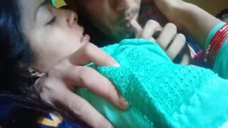 Istri Selingkuh Cium Kekasihnya Dan Biarin Dia Nyedot Susu
