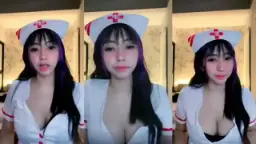 Rianti Si Suster Seksi, Belahan Dada Bikin Meleleh, Host Baru Yang Bikin Makin Pengen.