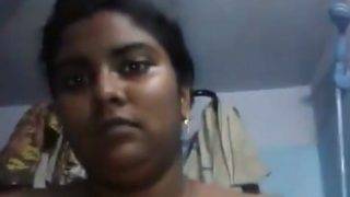 Tonton Video Desi Cewek Bugil Panas Bikin Greget