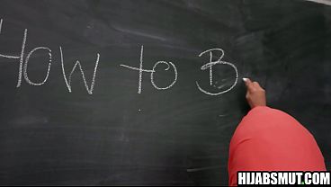 Guru Ngaji Digilir Bertiga Sampai Puas.