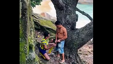 Sexo Ao Vivo Na Praia Do Abrico, Rio De Janeiro – Gostosa Pelada Na Areia, Gemendo Gostoso