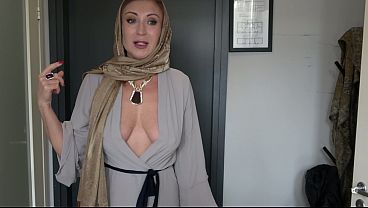 Ibu Tiri Hijab Montok Digenjot Anak Tiri Kontol Besar.