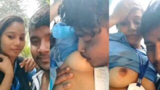 Dosen Lagi Kencan Di Luar, Nyusu-nyusu Sama Mahasiswi Montok
