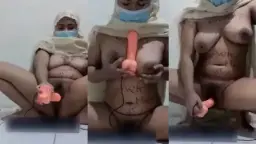 Janda Mukenah Colok Memek Tembem Sange Banget Pengen Dientot