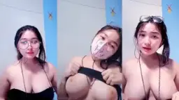 Miyuki Ngangkang Pamer Celah Basah Mulus Menggoda