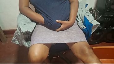 Ibu Tiri India Desi, Rahasia Panas Di Balik Kamar.