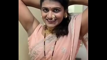 Ngentot, Lihat Ketiak Basah Cewek India Seksi Ini Bikin Pengen Jilat!