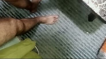 Ngentot Bertiga Arab, Kontol Besar Digeprek, Cewek Irak Dijebol Bolongnya