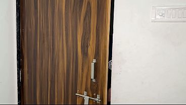 Kakak Tiri Menggantikan Pacar Yang Kurang Memuaskan Di Ranjang