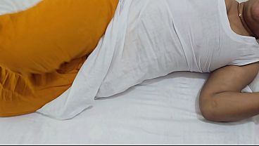 Tonton Video Mesra Adik Kakak Tiri Yang Bikin Nafsu, Jangan Sampai Kelewatan Momen Seru Mereka.