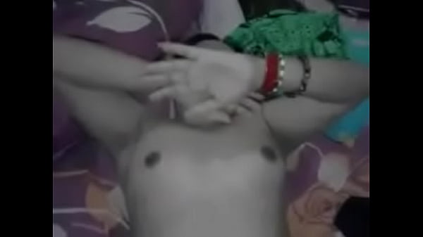 Crot Nih, Nikmatin Beceknya Memek India.