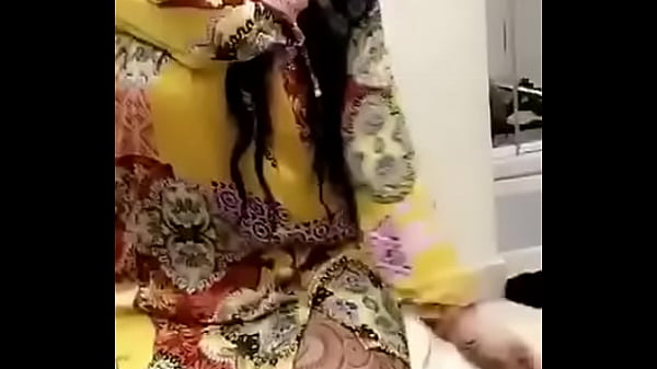 Desi 2, Siap Digoyang Habis-habisan, Nafsu Menggebu-gebu.