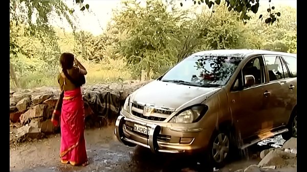 Ngentotin Bhabhi Desa India Cuci Mobil Adegan Panas Belum Dipotong Wajib Tonton