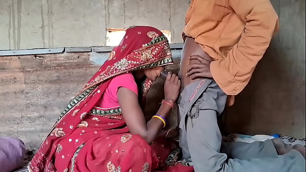 Desi Bhabhi Merah Saree, Crotnya Basah Kuyup, Video Sex Panas Episode Terbaru Webseries Hindi
