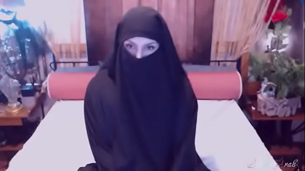 Pelacur Arab Bayar Guru Dengan Tubuhnya